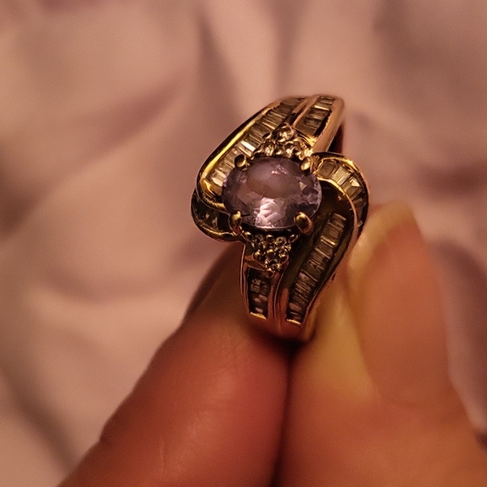 Gold ring